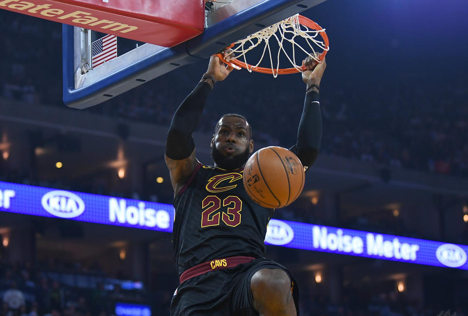 LeBron James a franchi la barre des 30.000 points (AFP).