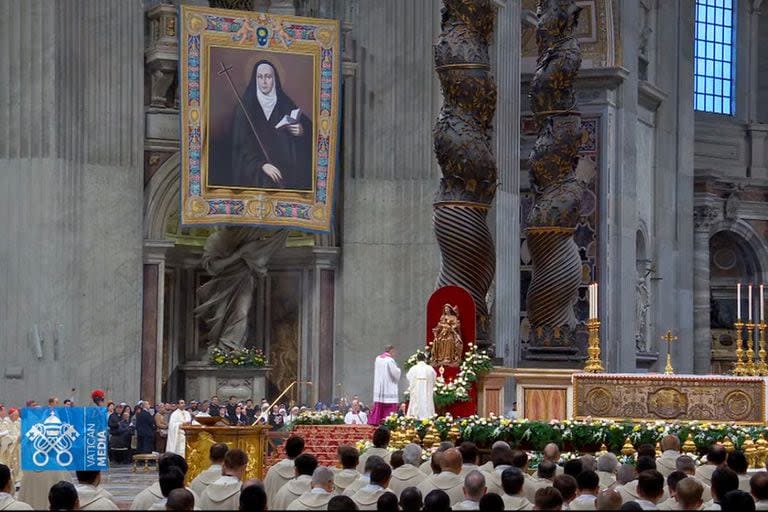 Ceremonia de canonización, más temprano, de Mama Antula en Roma