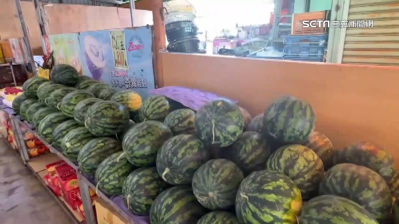 在雲林市場行情，西瓜價格較去年翻了約1倍。