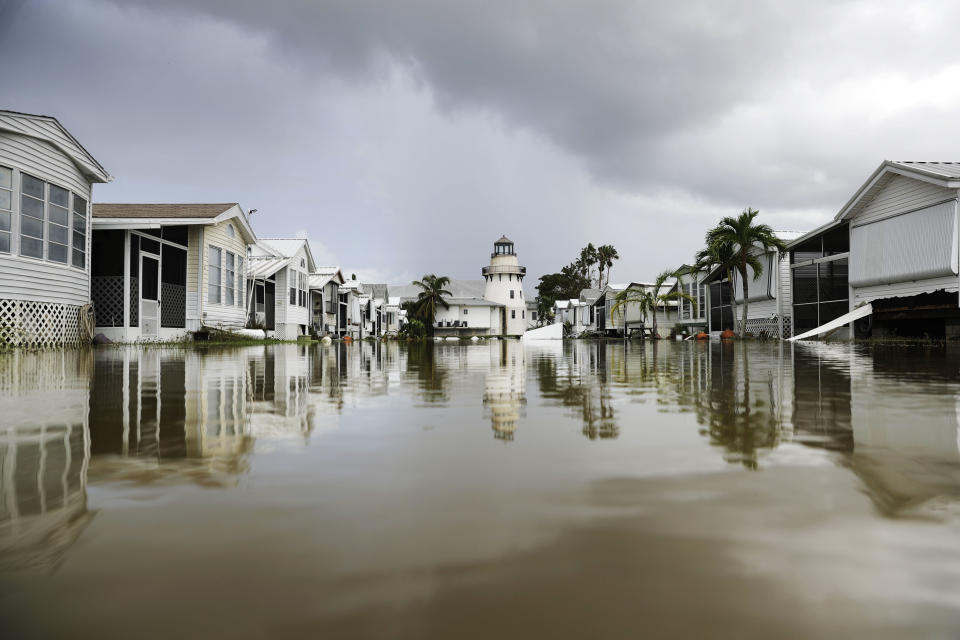 <p>A mobile home community is flooded in the aftermath of Hurricane Irma in Everglades City, Fla., Sept. 11, 2017. (Photo: David Goldman/AP) </p>