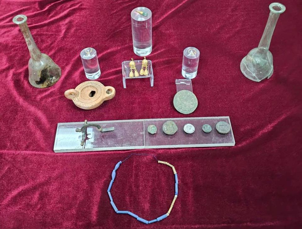 Some of the artifacts found in the 1,700-year-old graves.