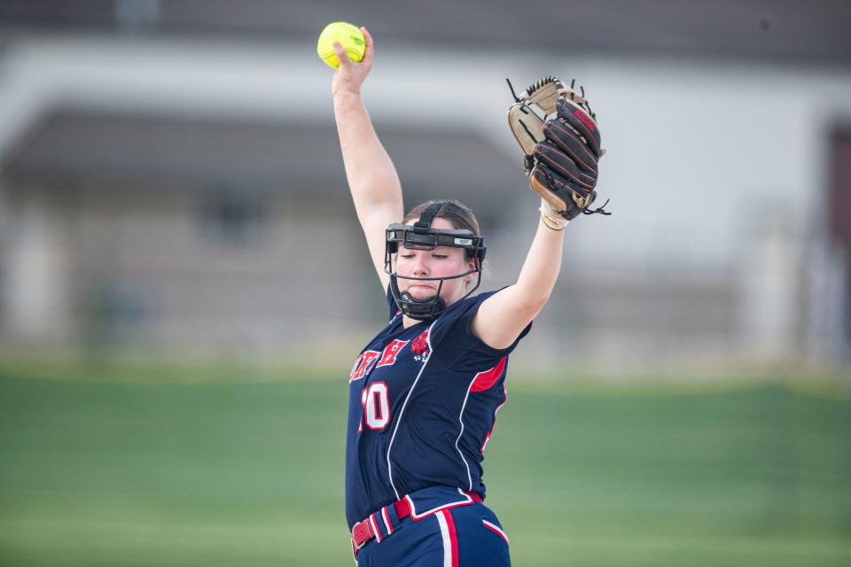 Belvidere North's Becca Schwartz pitches the ball against Hononegah on Friday, May 13, 2022, at Swanson Park in Roscoe.