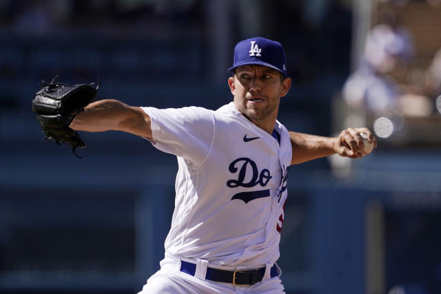 Dodgers-Padres: Freeman, Trea beat Snell; Julio Urías stays hot