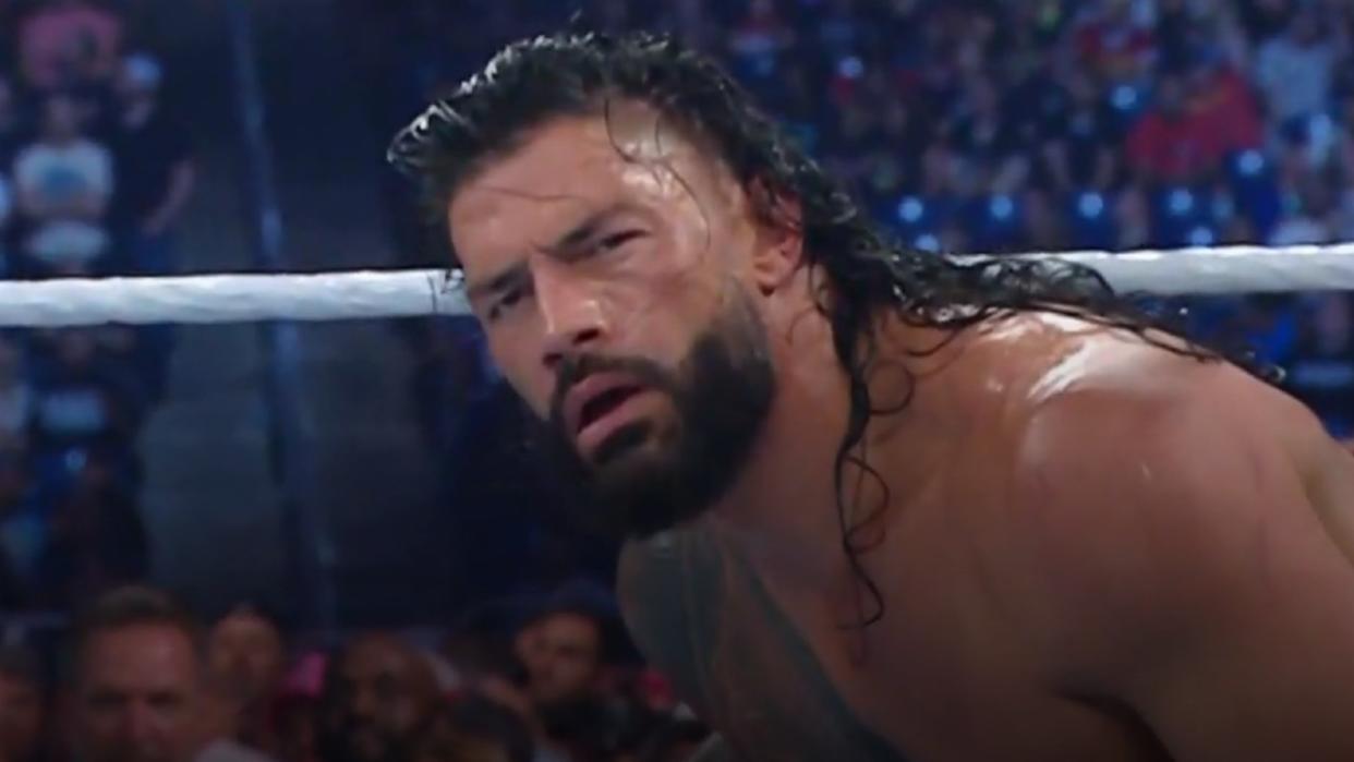  Roman Reigns confused by Jimmy Uso helping him win. 