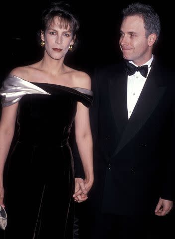 <p>Ron Galella, Ltd./Ron Galella Collection via Getty</p> Jamie Lee Curtis and Christopher Guest