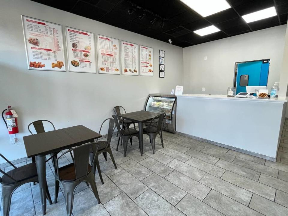 US Fried Chicken’s newest restaurant is on Albemarle Road. Heidi Finley/CharlotteFive