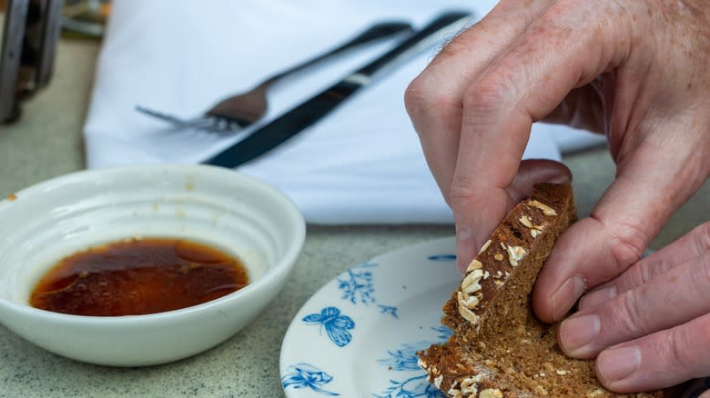 bread with olive oil, vinegar