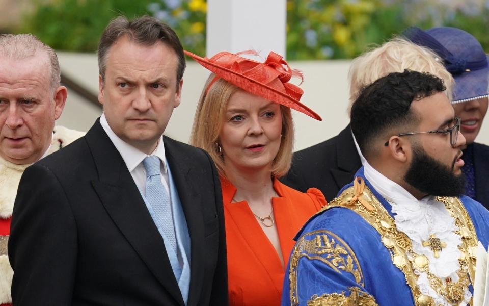 Former prime minister Liz Truss and her husband Hugh O'Leary leave Westminster Abbey - Jacob King