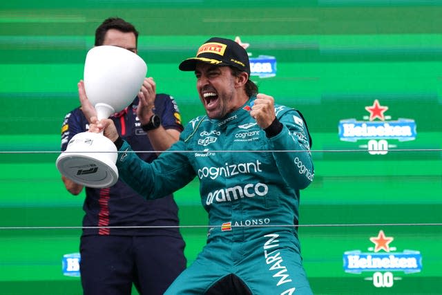 Fernando Alonso: I might be a sexy choice to interchange Lewis Hamilton Information Buzz