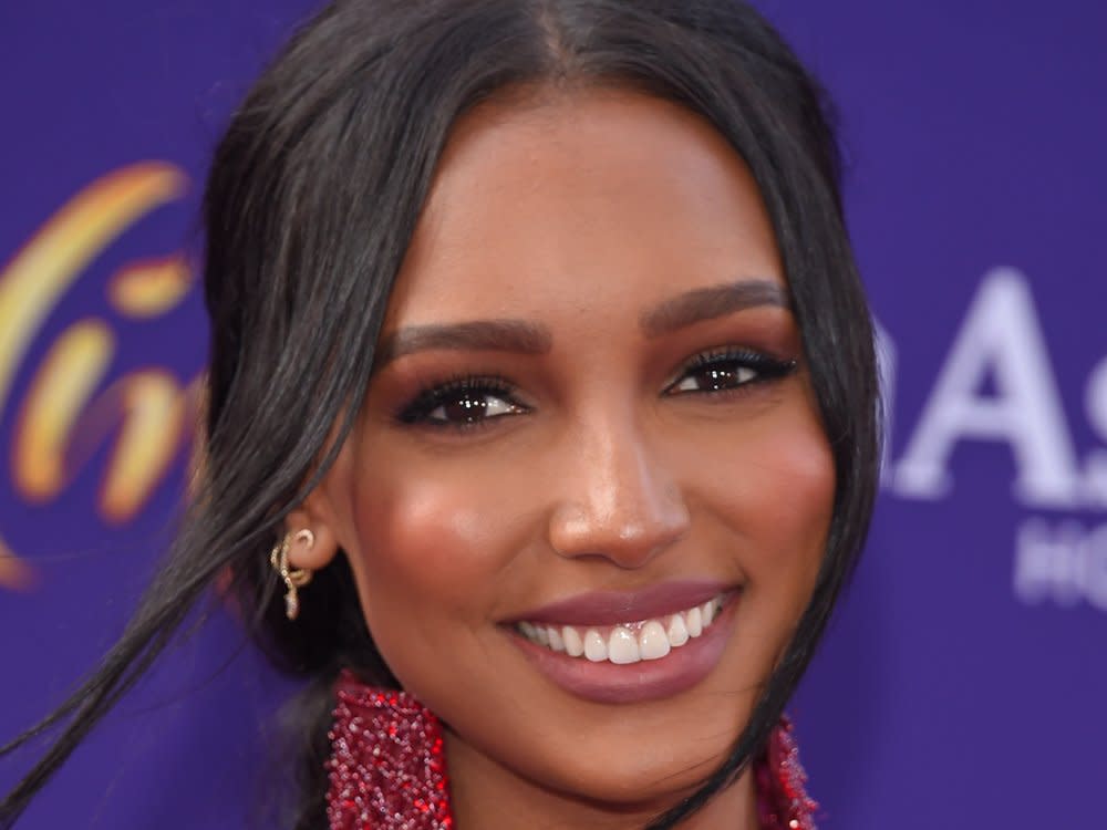 Model Jasmine Tookes ist zum ersten Mal Mutter geworden. (Bild: DFree/Shutterstock.com)