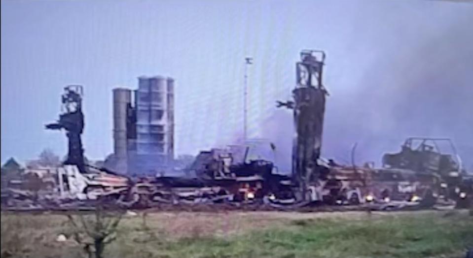 An image showing a destroyed Russian S-400 launcher.