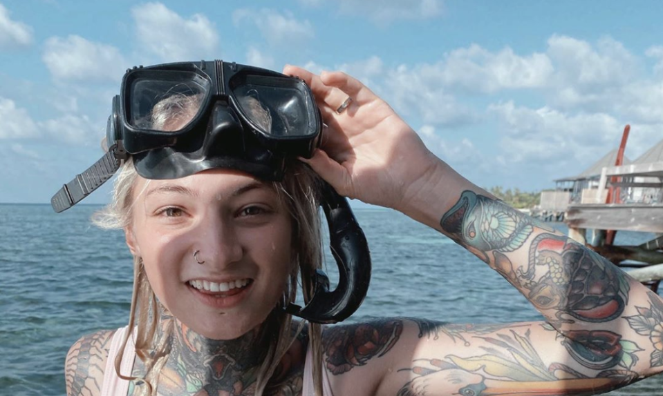 GNTM-Kandidatin Mareike Lerch ist derzeit auf den malediven in Quarantäne. (Bild Instagram/mareike.gntm2020.official)  