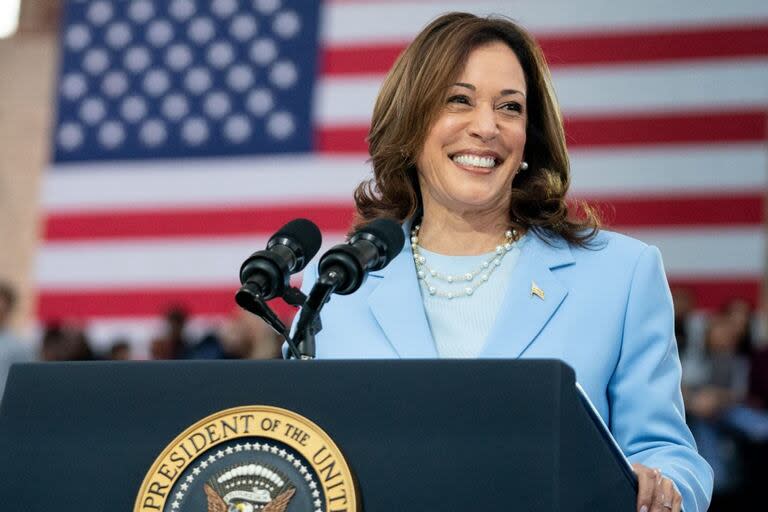 Una encuesta reciente reveló que seis de cada 10 demócratas creen que Kamala Harris haría un buen trabajo como presidenta.