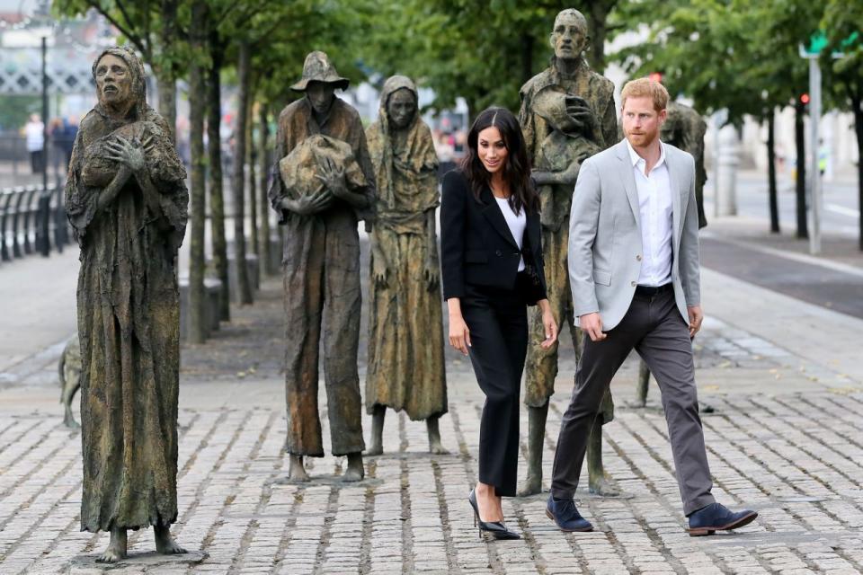 Sie besuchten auch das Famine Monument zum Gedenken an die große irische Hungersnot und Croke Park. Bild: Getty Images