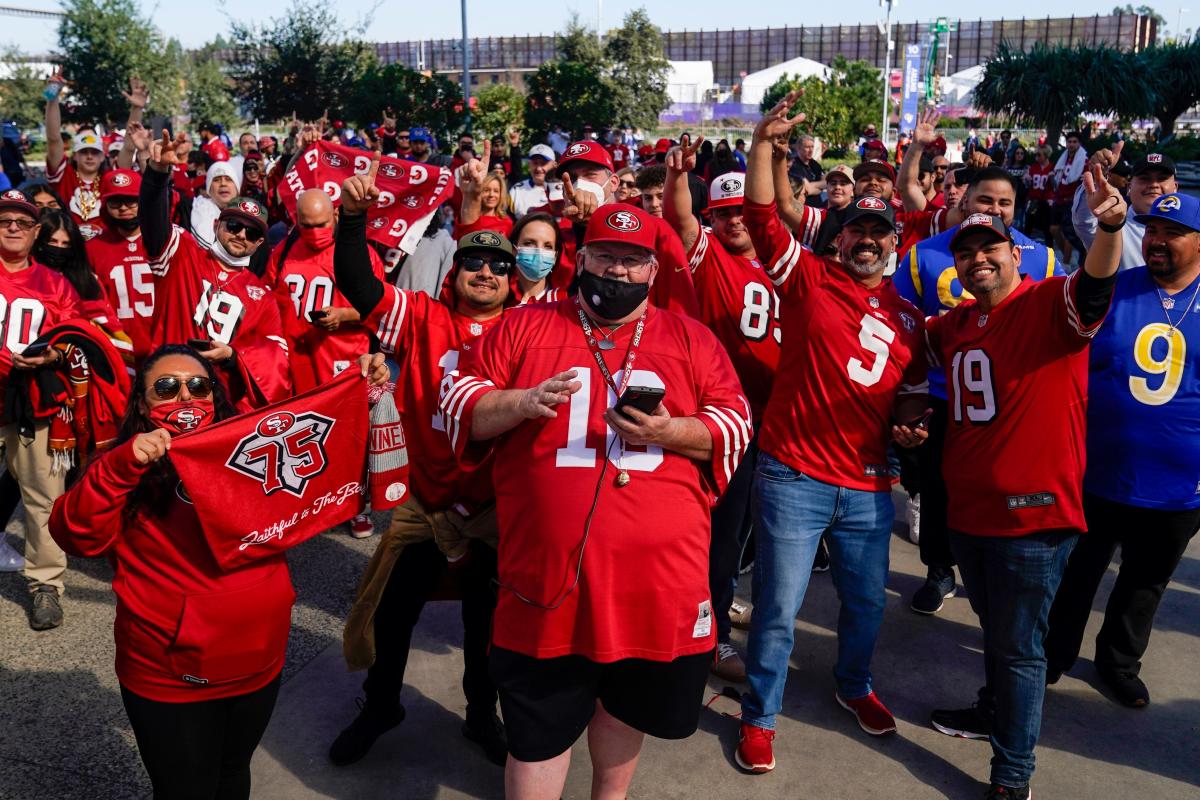 Is this SoFi or is this Levi's?' Los Angeles Rams' stadium flooded