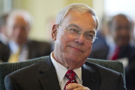 Boston's Mayor Thomas Menino smiles as he is acknowledged at the Boston College Chief Executives' Club of Boston luncheon in Boston, Massachusetts, December 5, 2013. REUTERS/Dominick Reuter