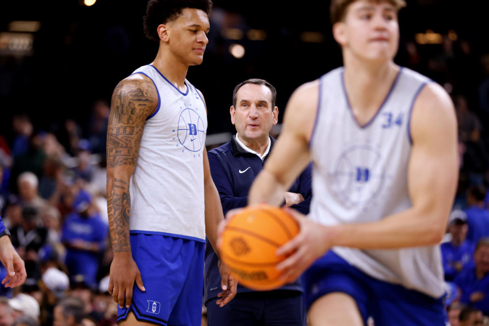 NEW ORLEANS, LA - APRIL 01: Head coach Mike Krzyzewski of the Duke Blue Devils talks with Paolo Banchero #5 during their practice session ahead of the 2022 Men's Basketball Tournament Final Four at Caesars Superdome on April 1, 2022 in New Orleans, Louisiana. (Photo by Lance King/Getty Images)
