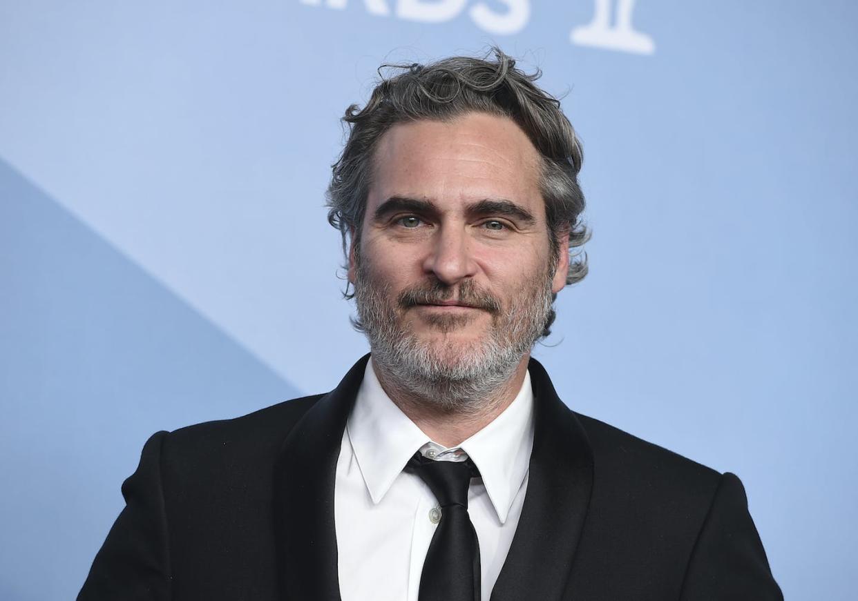 Joaquin Phoenix won the award for outstanding performance by a male actor in a leading role for 'Joker' at the 26th annual Screen Actors Guild Awards. <a href="https://newsroom.ap.org/detail/26thAnnualSAGAwards-PressRoom/6f4e297798694088b9f9603784f48604" rel="nofollow noopener" target="_blank" data-ylk="slk:Jordan Strauss/Invision via AP;elm:context_link;itc:0;sec:content-canvas" class="link ">Jordan Strauss/Invision via AP</a>