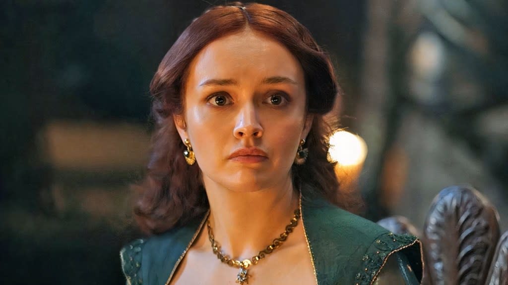 Who Is Olivia Cooke Dating? Boyfriend & Relationship History