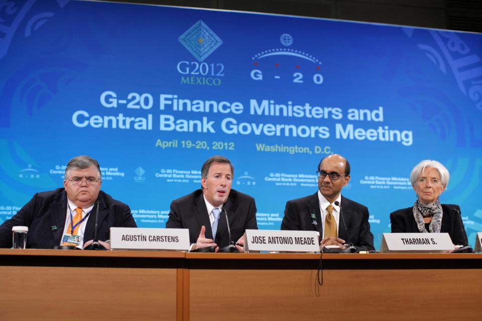 From left, Mexico's Central Bank Gov. Agustin Carstens, Mexico's Finance Minister Jose Antonio Meade, International Monetary and Finance Committee (IMFC) Chairman Tharman Shanmugaratnam, and IMF Managing Director Christine Lagarde take part in a G-20 news conference at the IMF and World Bank Group Spring Meetings in Washington, Friday, April 20, 2012. (AP Photo/Charles Dharapak)