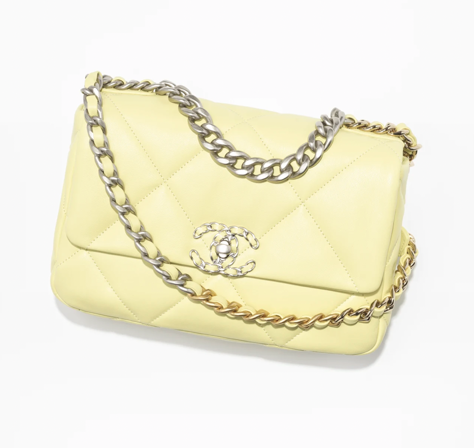 CHANEL19 Handbag 手袋價格為HK$49,300