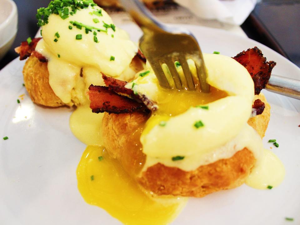 magnolia table eggs benedict