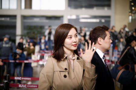 South Korean K-pop idol singer Seohyun leaves for Pyongyang at the Gimpo International airport in Seoul, South Korea, March 31, 2018. REUTERS/Kim Hong-Ji