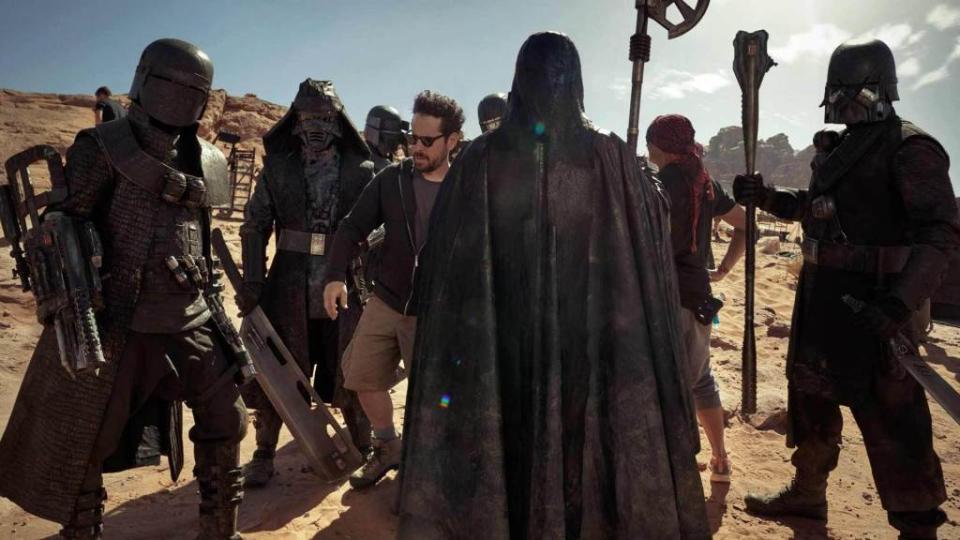 <p>The Knights of Ren have been fully revealed, and the fierce warriors look more vicious and deadly than we could have imagined. The mysterious order of elite warriors was revealed Wednesday, as the “Star Wars” flick was featured in Vanity Fair with a pictorial by photographer, Annie Leibovitz. In the pic, director J.J. Abrams can […]</p> <p>The post <a rel="nofollow noopener" href="https://theblast.com/star-wars-rise-of-skywalker-knights-of-ren-revealed/" target="_blank" data-ylk="slk:‘Star Wars: The Rise of Skywalker’ Reveals Infamous Knights of Ren;elm:context_link;itc:0;sec:content-canvas" class="link ">‘Star Wars: The Rise of Skywalker’ Reveals Infamous Knights of Ren</a> appeared first on <a rel="nofollow noopener" href="https://theblast.com" target="_blank" data-ylk="slk:The Blast;elm:context_link;itc:0;sec:content-canvas" class="link ">The Blast</a>.</p>