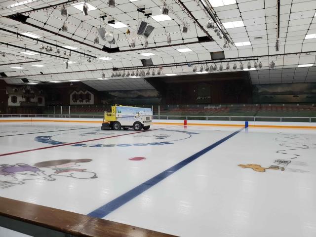 How skating rink ice is built to be a perfect 10