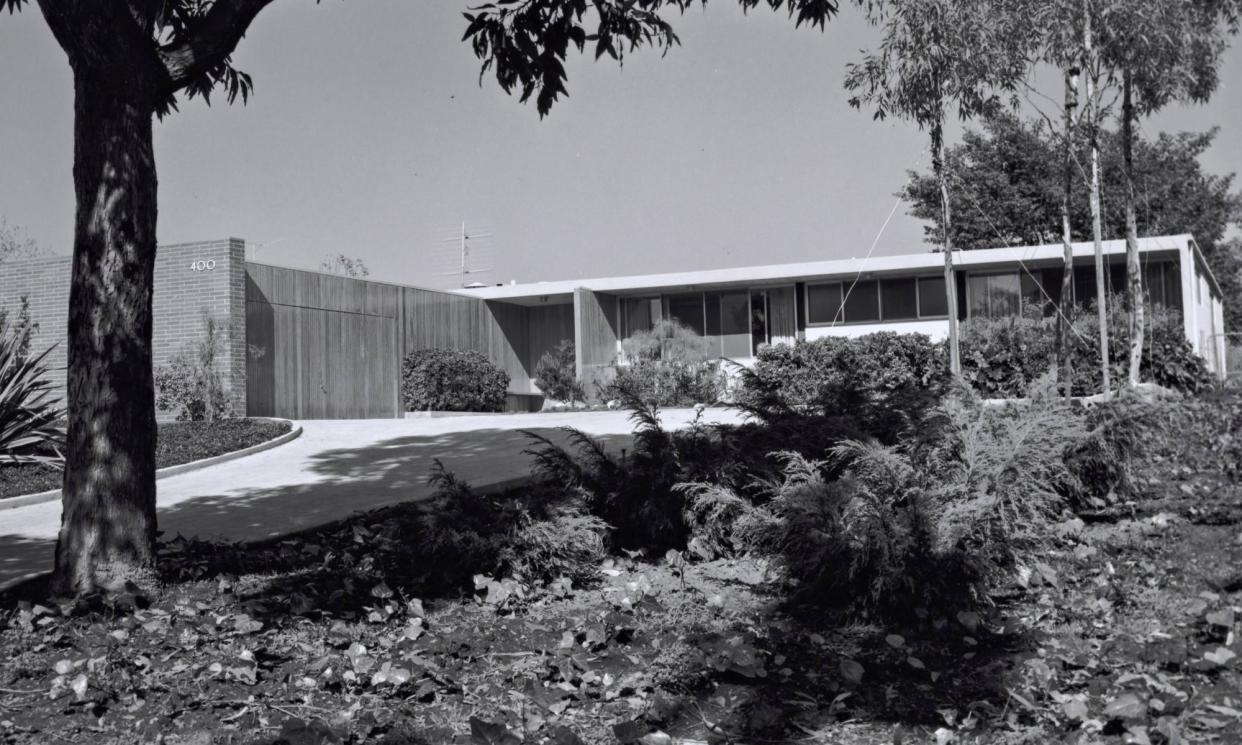 <span>The Zimmerman house in 1953.</span><span>Photograph: Julius Shulman/J Paul Getty Trust, Getty Research Institute, Los Angeles</span>