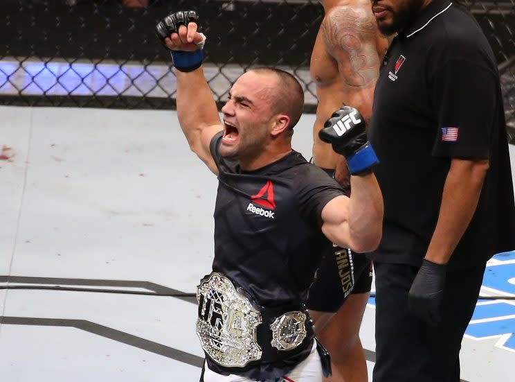 Eddie Alvarez celebrates after winning the UFC lightweight title on Thursday. (Getty)