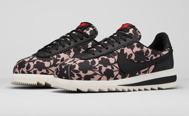 Un jardin floral en la nueva colección London para Nike