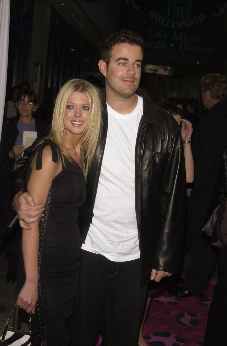 Tara Reid and fiance Carson Daly arrive at the premiere of "Josie and the Pussycats"