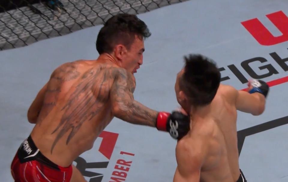 Max Holloway vs. Chan Sung Jung