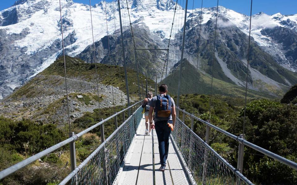 Suspension Bridge, Hooker Valley Trail