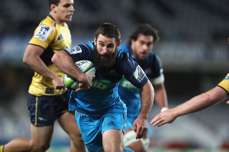 Billy Guyton, durante un partido de Super Rugby jugado en 2016 en Auckland, Nueva Zelanda.