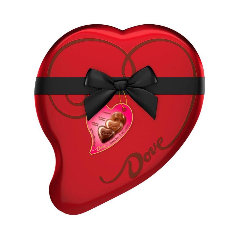 6) Extra Large Valentine’s Assorted Chocolate Candy Heart Gift Box