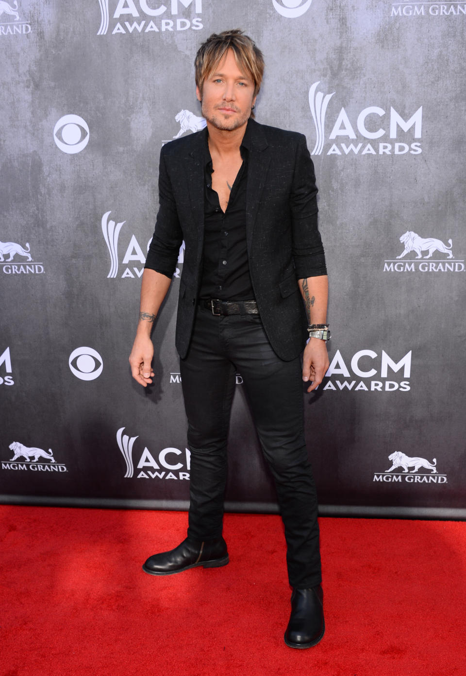 Keith Urban arrives at the 49th annual Academy of Country Music Awards at the MGM Grand Garden Arena on Sunday, April 6, 2014, in Las Vegas. (Photo by Al Powers/Powers Imagery/Invision/AP)