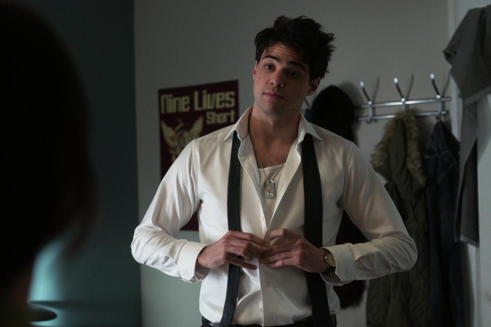 Noah Centineo as Owen Hendricks in episode 105 of The Recruit. (Courtesy of Netflix)