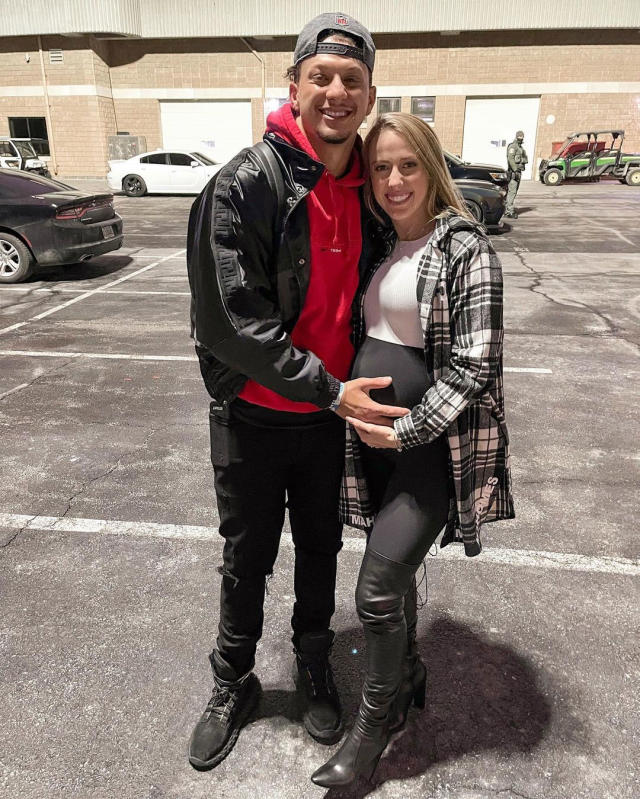 Patrick Mahomes marries high school sweetheart Brittany Matthews