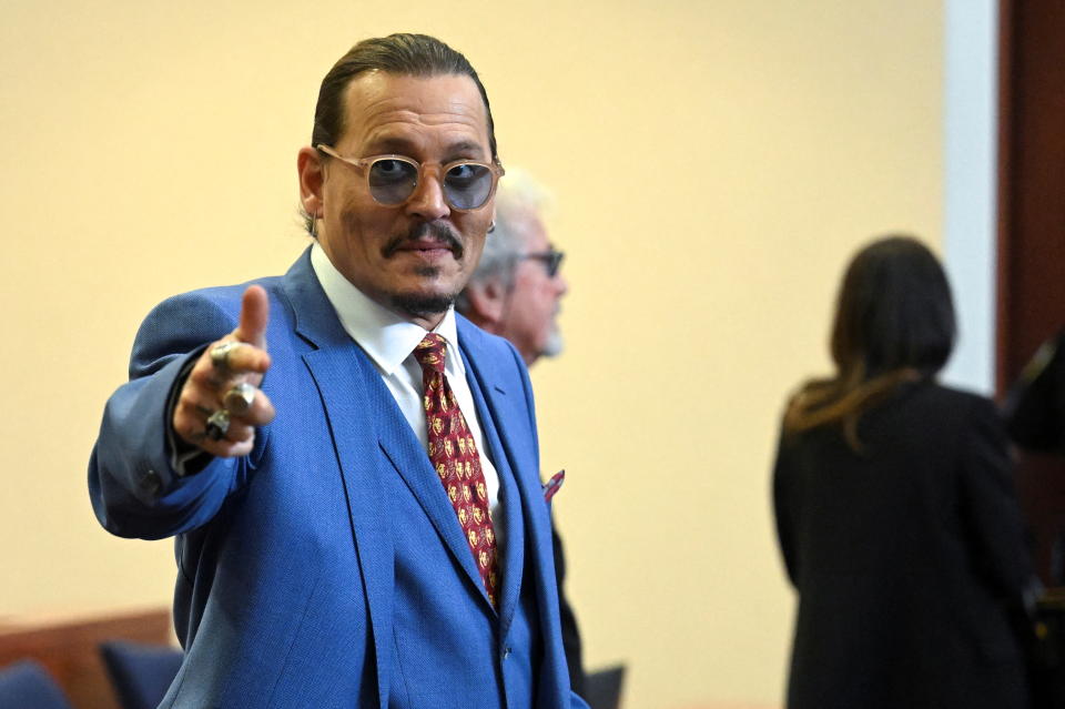 Johnny Depp en una de las sesiones de su juicio contra Amber Heard, en la County Circuit Courthouse in en Fairfax, Virginia, EEUU. Jim Watson/Pool via REUTERS