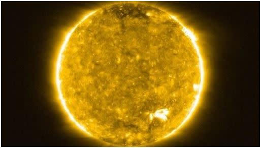 傳說以前有十顆太陽，后羿射下了九顆太陽，讓人間能夠脫離酷熱。（圖／翻攝自臉書EuropeanSpaceAgency）