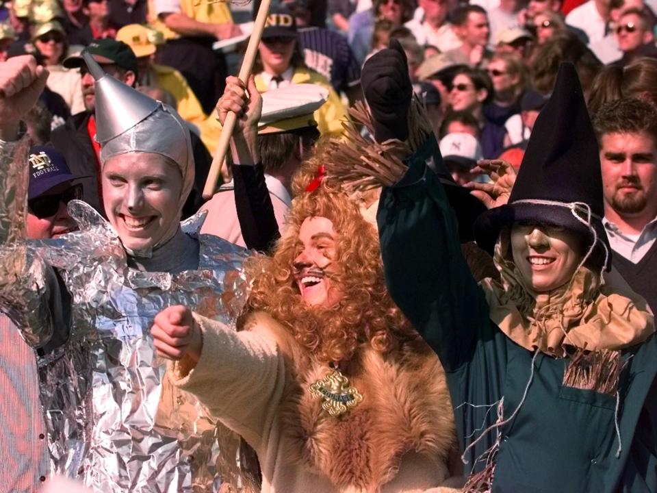 "The Wizard of Oz" Halloween costumes in 1999.