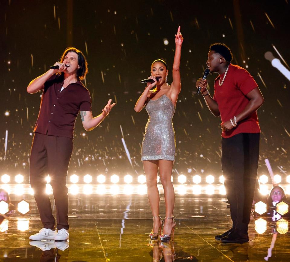 THE MASKED SINGER: L-R: Barry Zito, Nicole Scherzinger and Victor Oladipo in the all-new “Season 10 Kickoff” episode of THE MASKED SINGER airing Sunday, Sep. 10 (8:00-9:00 PM ET/5:00-6:00 PM PT live to all time zones) on FOX. CR: Trae Patton / FOX. ©2023 FOX Media LLC.