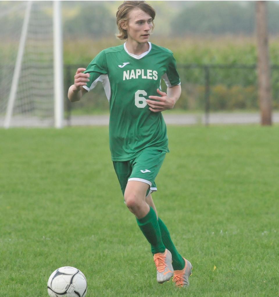 Evan Waldeis and Naples are ranked No. 10 in Class D.