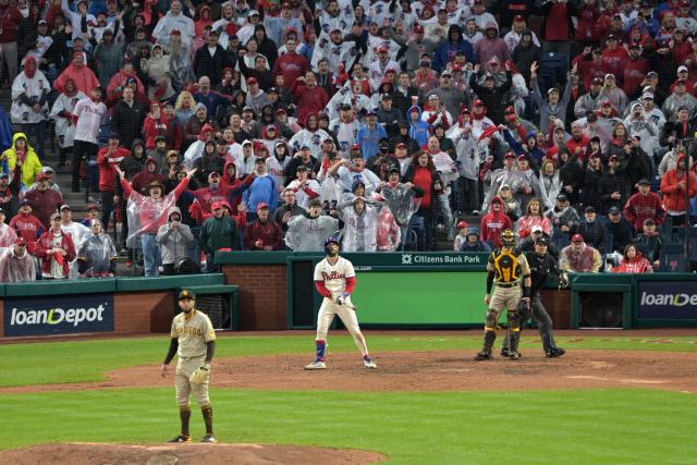 Jalen Hurts takes batting practice before Phillies matchup vs. Tigers