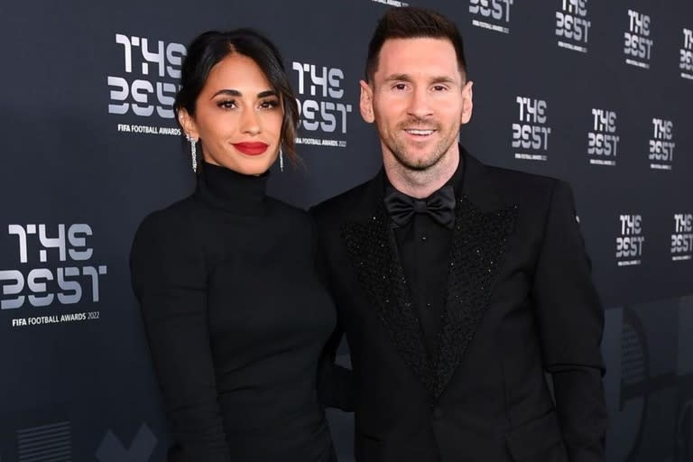 Lionel Messi posó para Louis Vuitton y Antonela Roccuzzo tuvo una romántica reacción