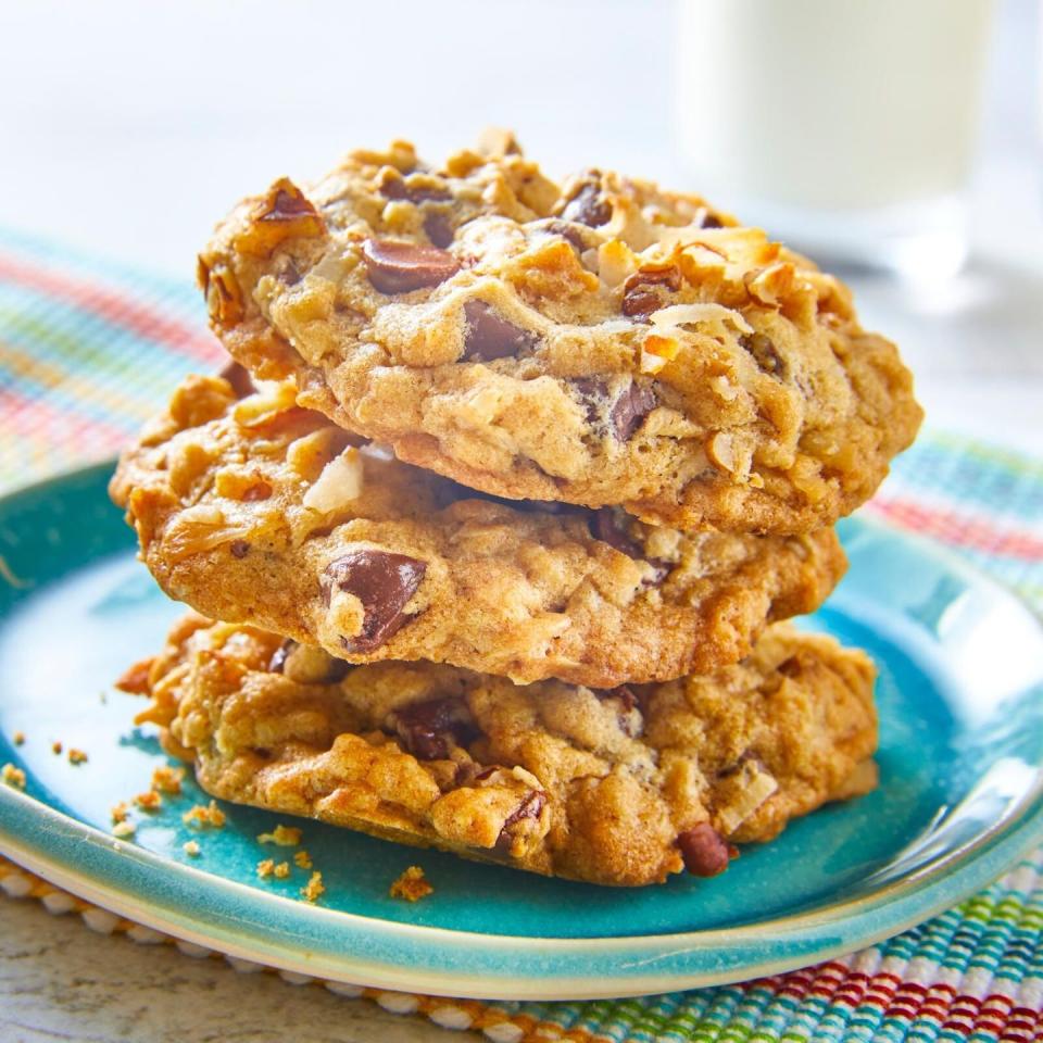 campfire desserts cowboy cookies