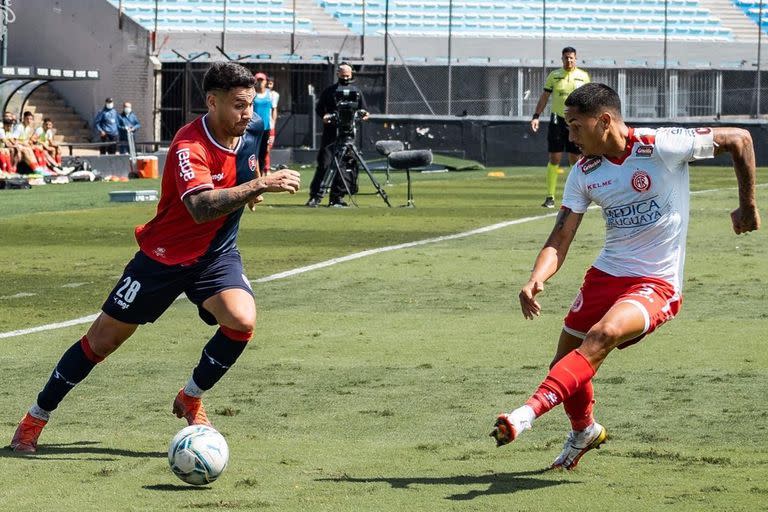 Partido de Albion Football Club de Uruguay frente a Rentistas.