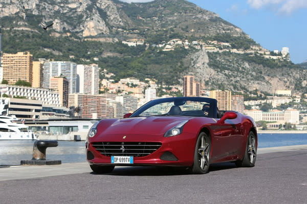 高性能躍馬再進化，FERRARI California T Handling Speciale套件